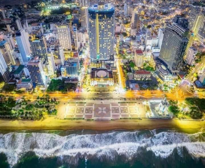 Luxury Seaview Panorama Nha Trang By Luna Esterno foto