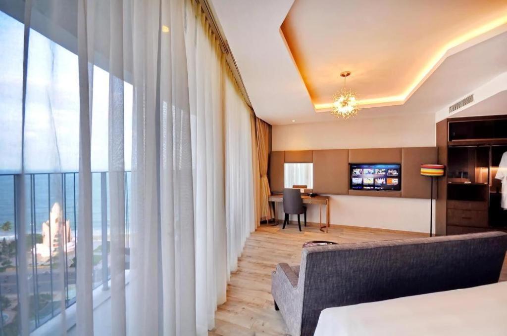 Luxury Seaview Panorama Nha Trang By Luna Esterno foto