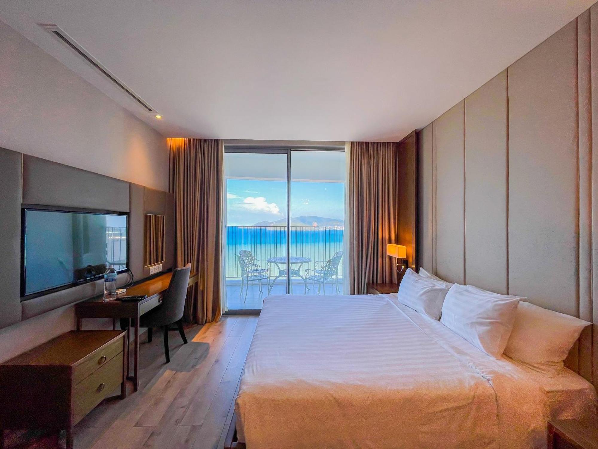 Luxury Seaview Panorama Nha Trang By Luna Esterno foto