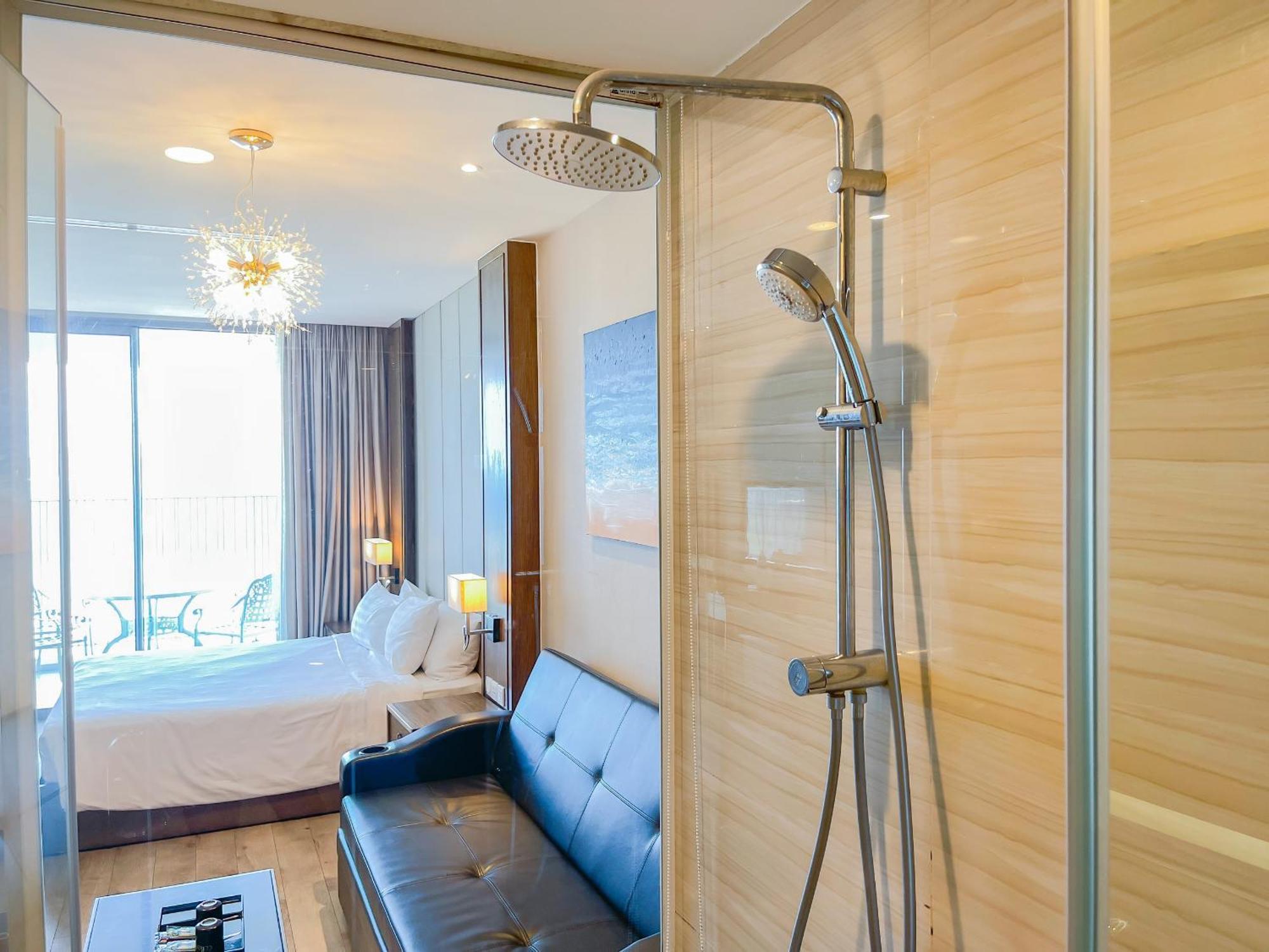 Luxury Seaview Panorama Nha Trang By Luna Esterno foto