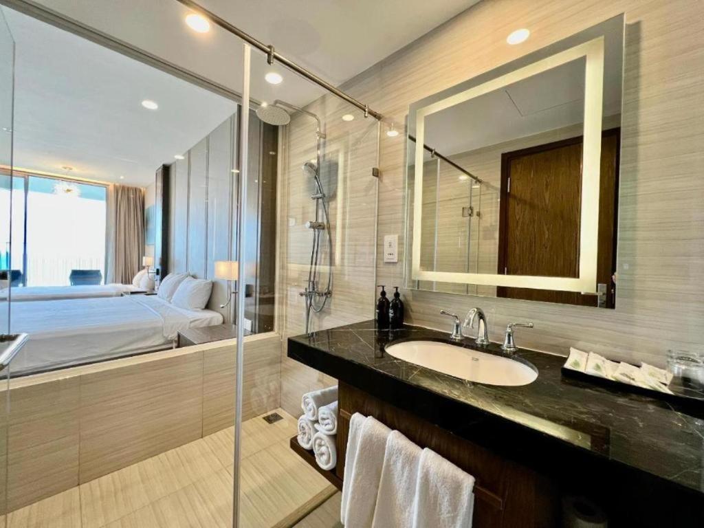 Luxury Seaview Panorama Nha Trang By Luna Esterno foto