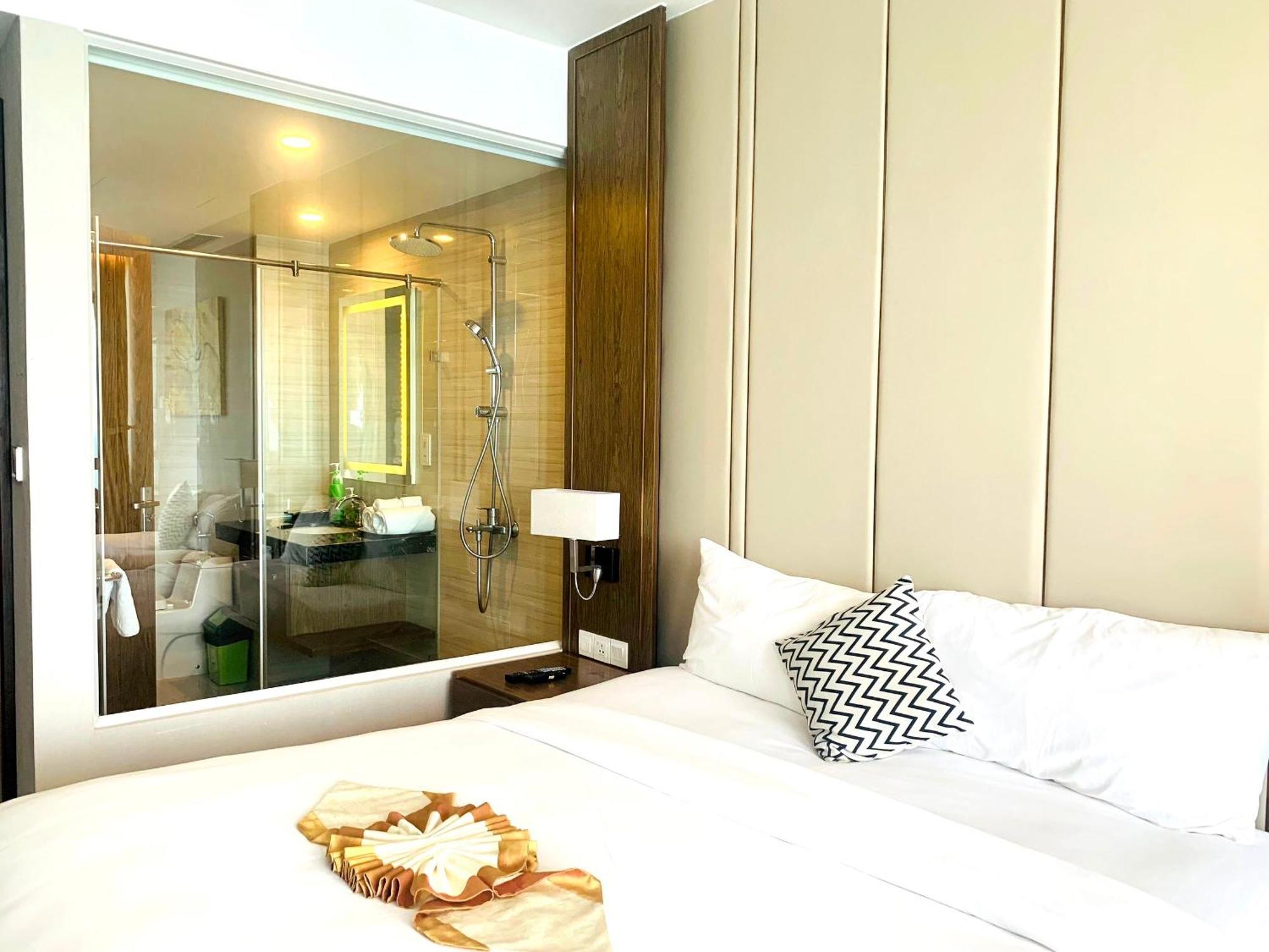 Luxury Seaview Panorama Nha Trang By Luna Esterno foto