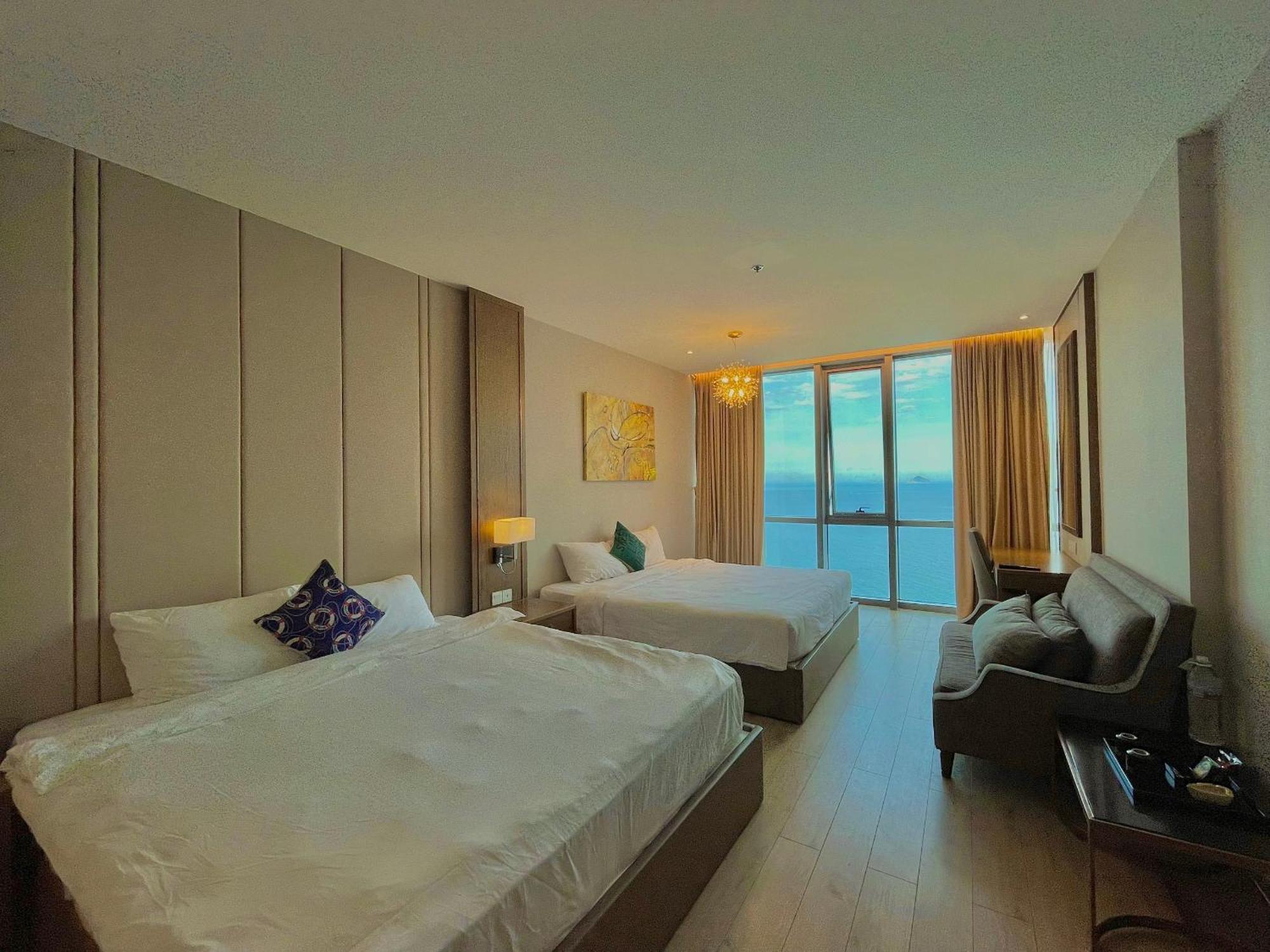 Luxury Seaview Panorama Nha Trang By Luna Esterno foto